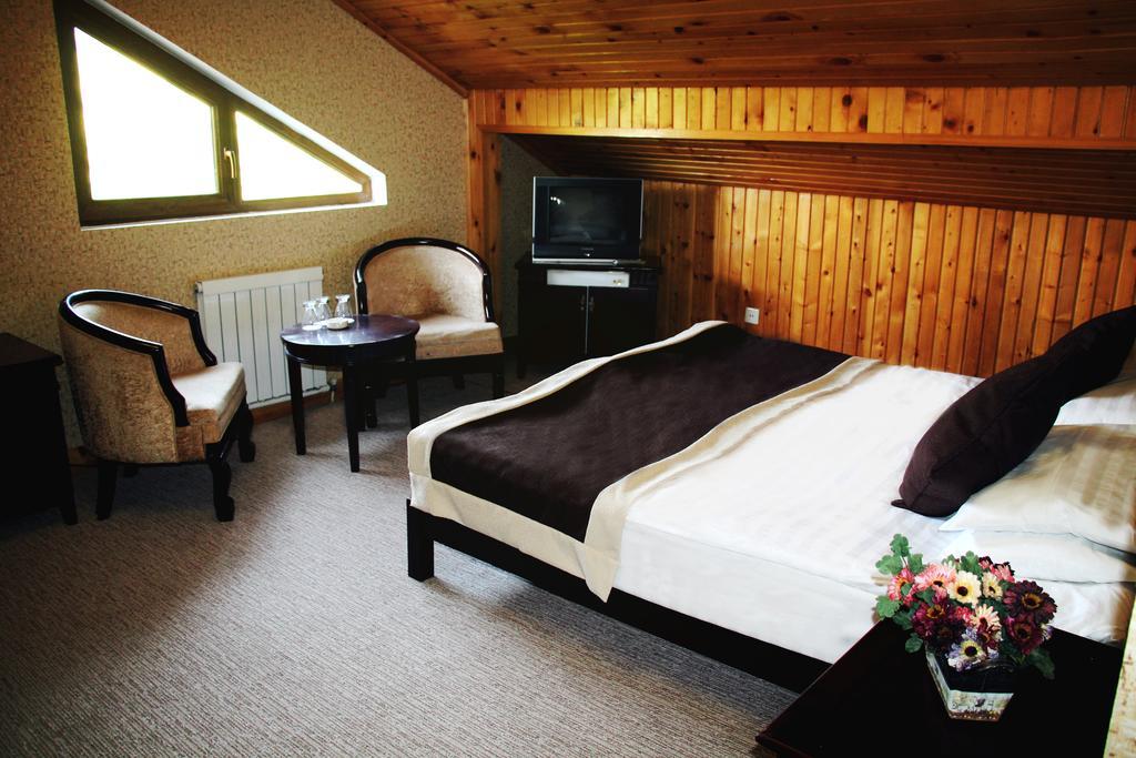 Hotel Victoria Бакуриани Стая снимка